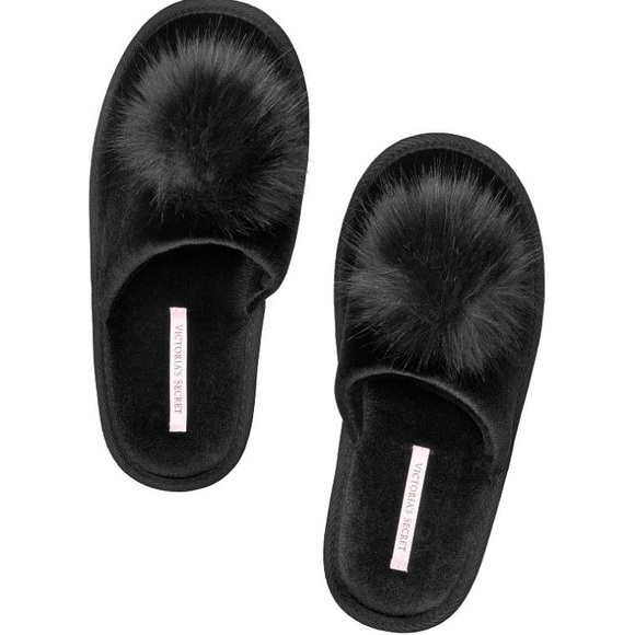 Victoria's Secret Shoes - NWT Victoria’s Secret Pom-pom Slippers